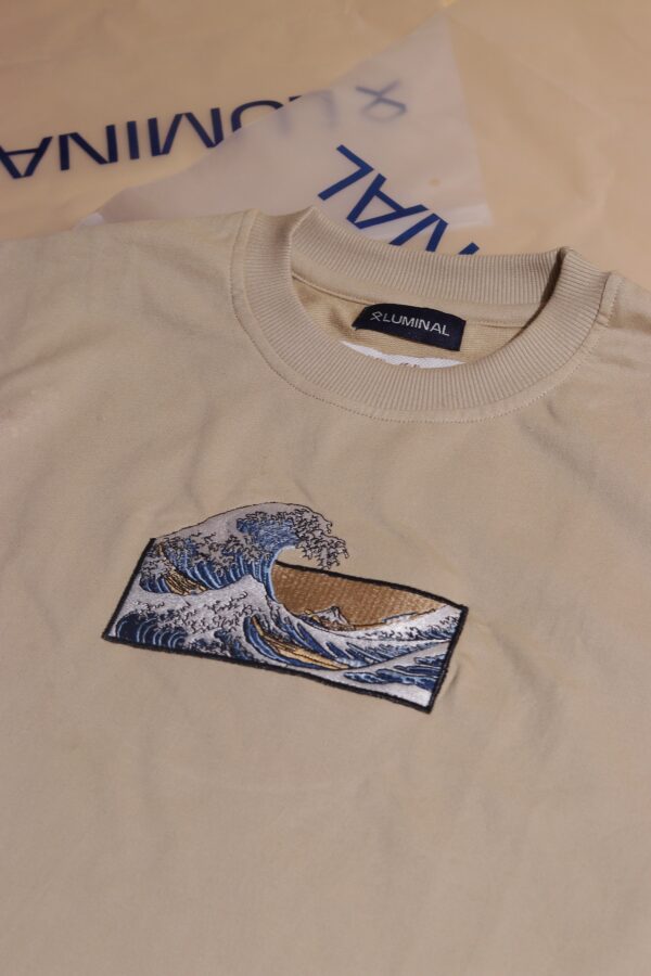 Great Wave off Kanagawa - by katsushika
